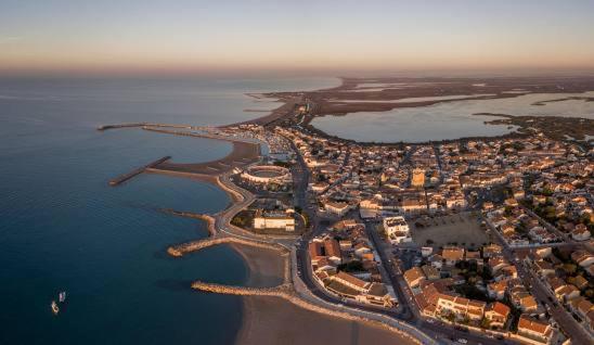 Appartement Duplex Climatise Le Trident Saintes-Maries-de-la-Mer Dış mekan fotoğraf