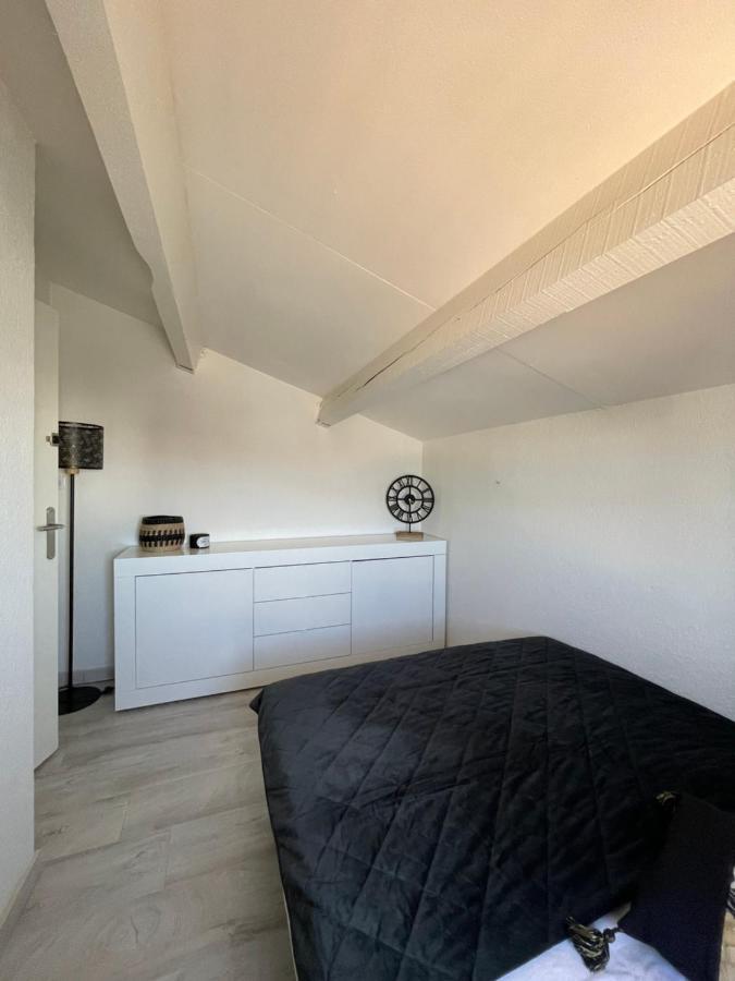 Appartement Duplex Climatise Le Trident Saintes-Maries-de-la-Mer Dış mekan fotoğraf